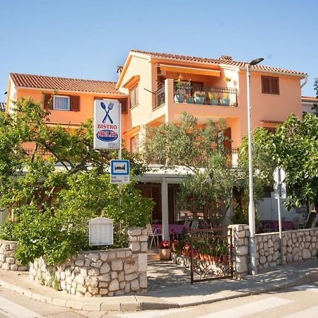Rooms Ljubica Cres Bagian luar foto