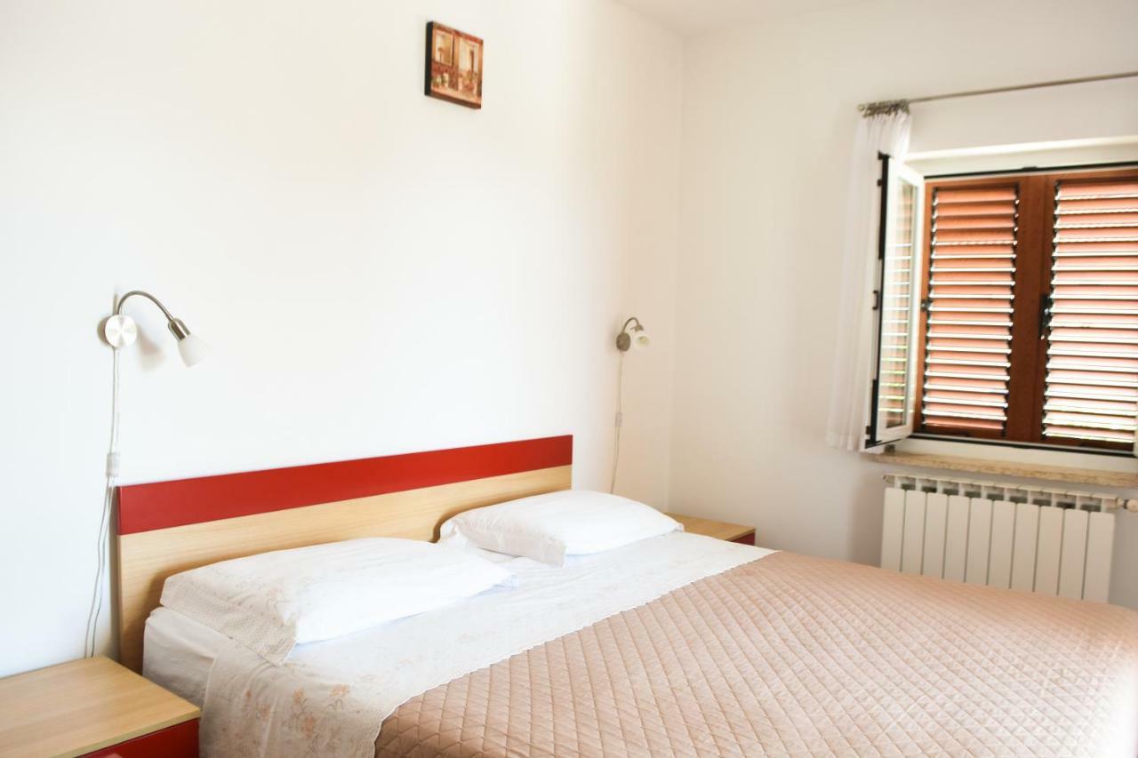 Rooms Ljubica Cres Bagian luar foto